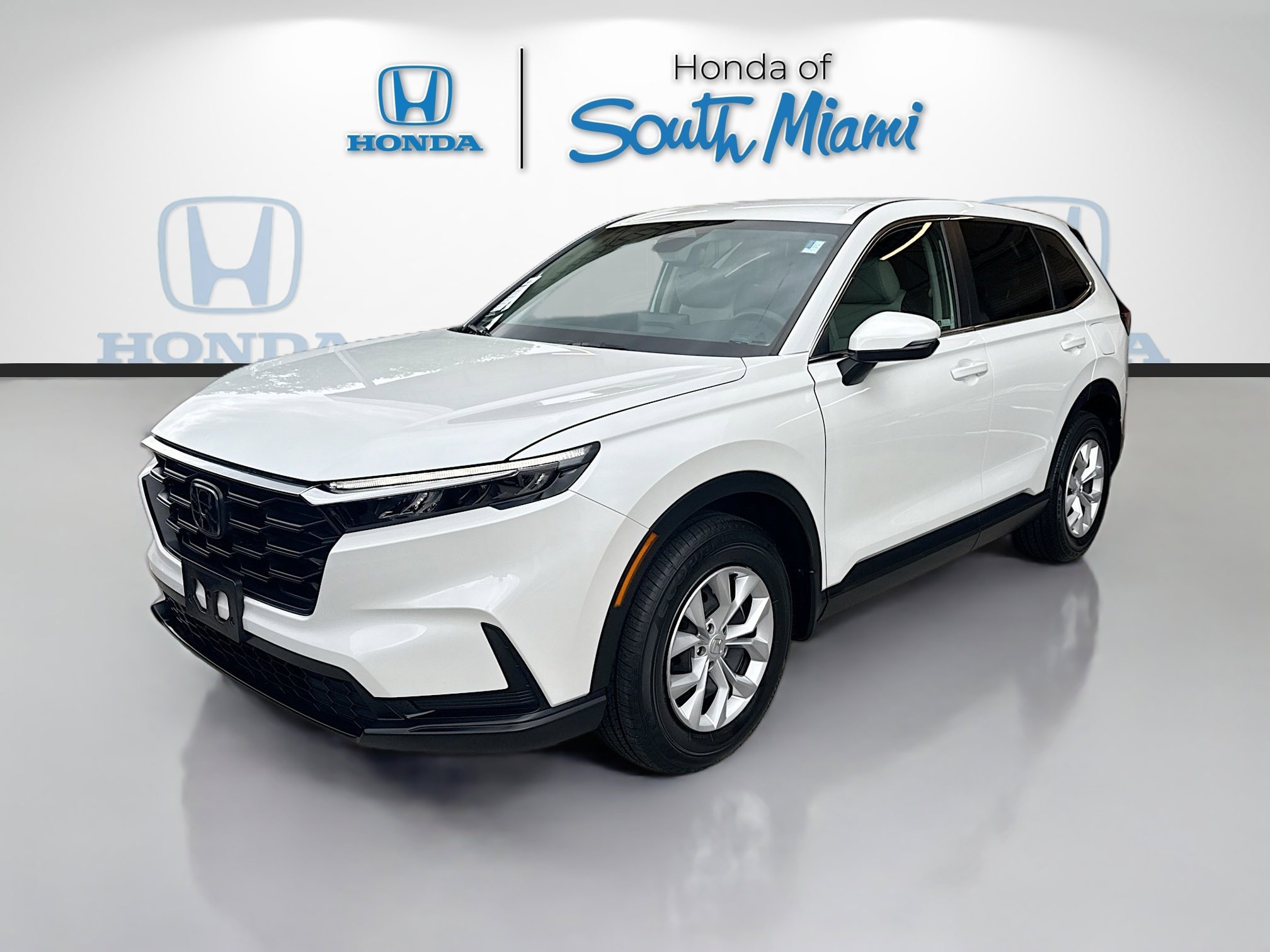 Certified Used 2025 Platinum White Pearl Honda 1.5T AWD LX image 3