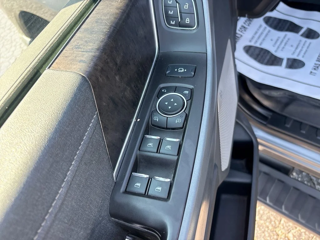 Certified Used 2024 Carbonized Gray Metallic Ford Lariat image 27