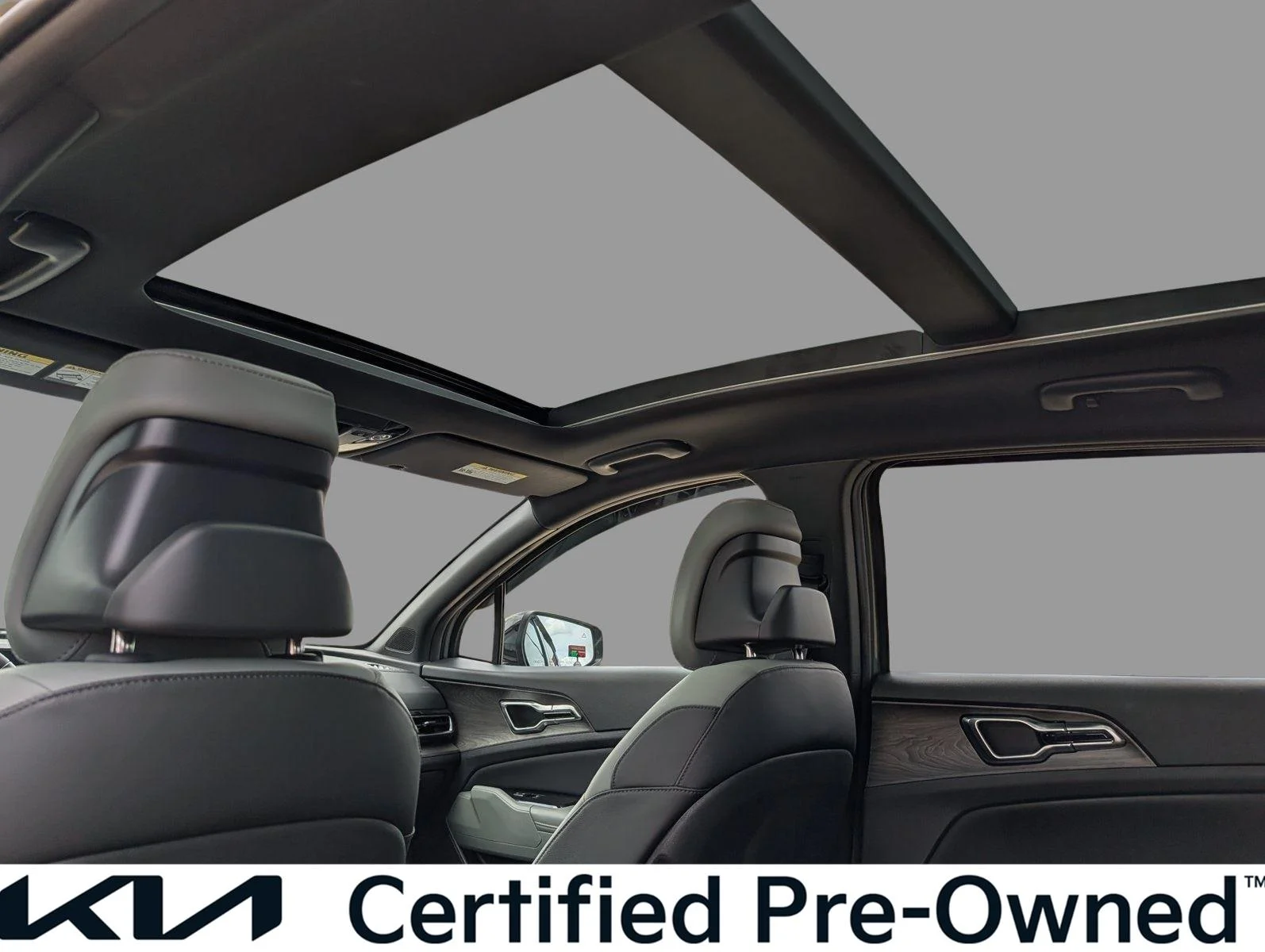 Used 2024 Jungle Green/Ebony Black Roof Kia X-Pro Prestige image 32