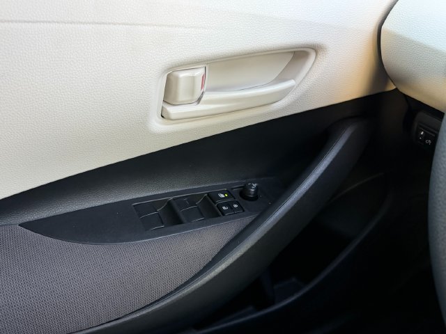 Used 2026  Toyota LE image 14