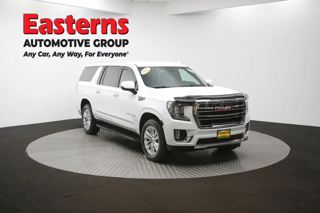Used 2023 White GMC SLT image 54