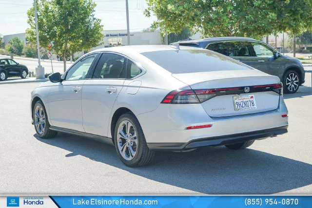 Used 2023 Lunar Silver Metallic Honda EX image 11