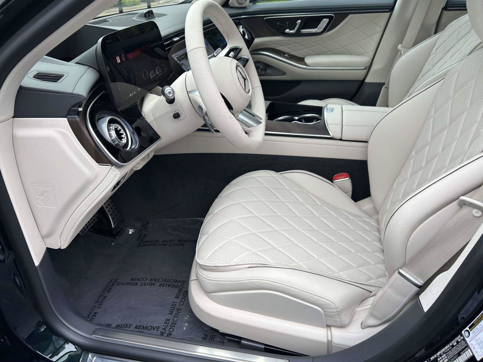 New 2027 Emerald Green Metallic Mercedes-Benz S 580 4MATIC® Sedan image 18