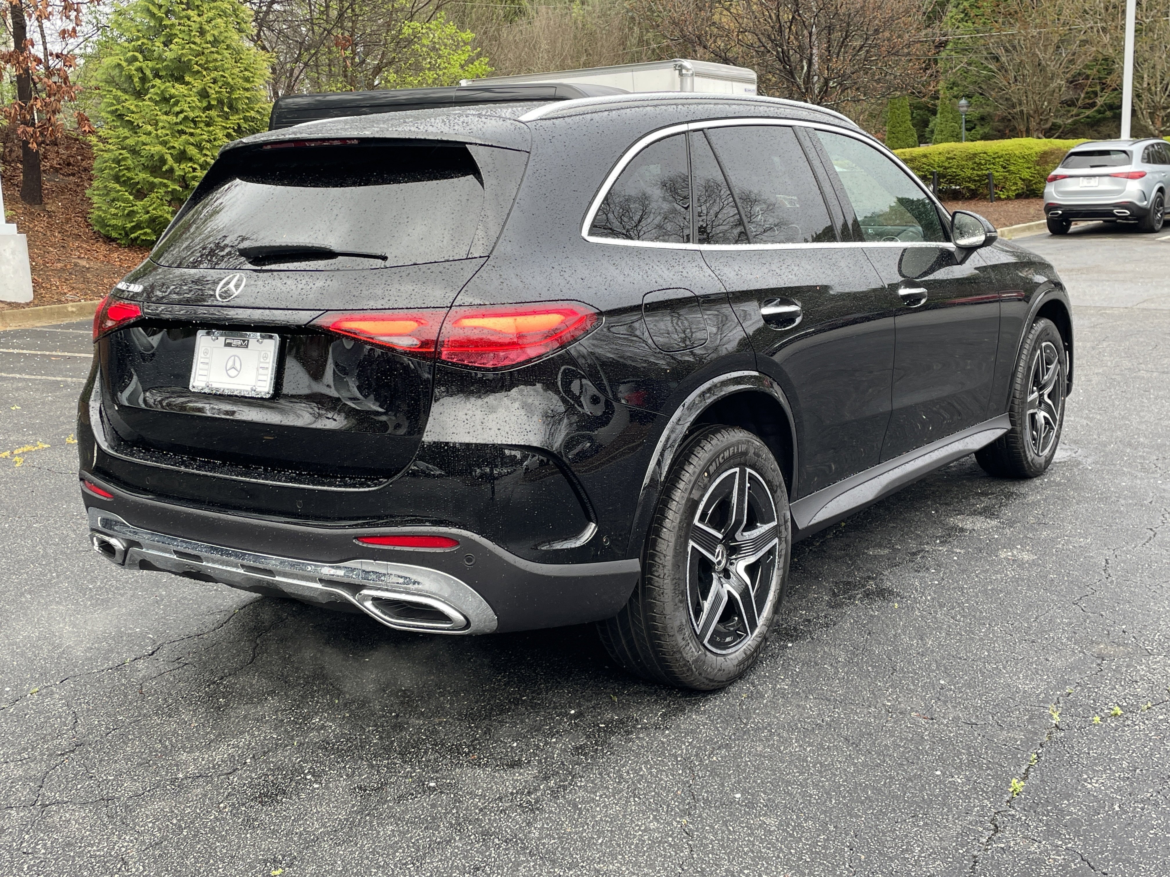 New 2026 Black Mercedes-Benz GLC 300 SUV image 6