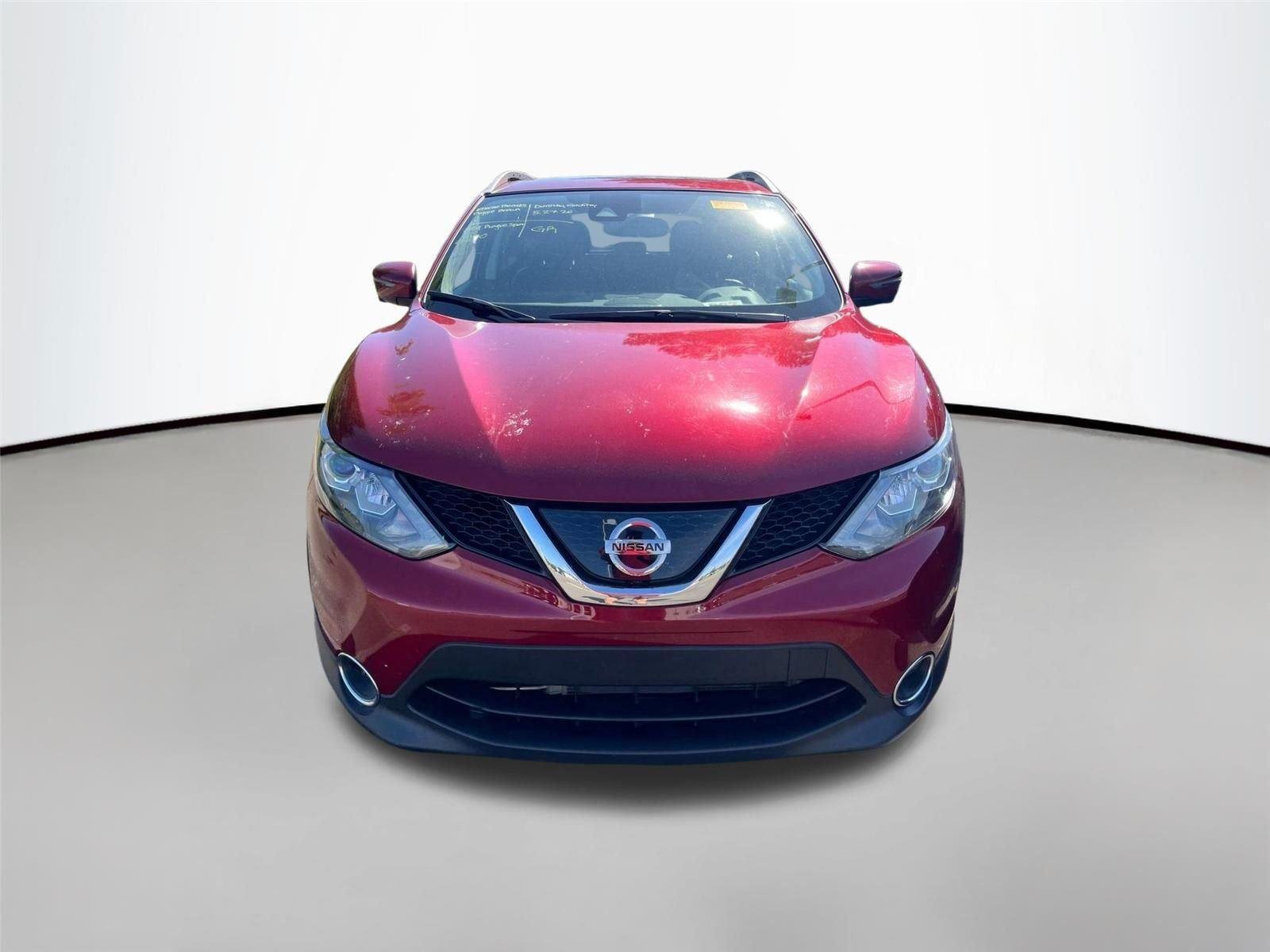 Used 2019 Scarlet Ember Tintcoat Nissan SL image 4