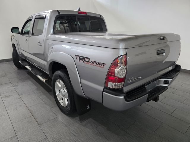 Used 2015 Silver Toyota Base image 3