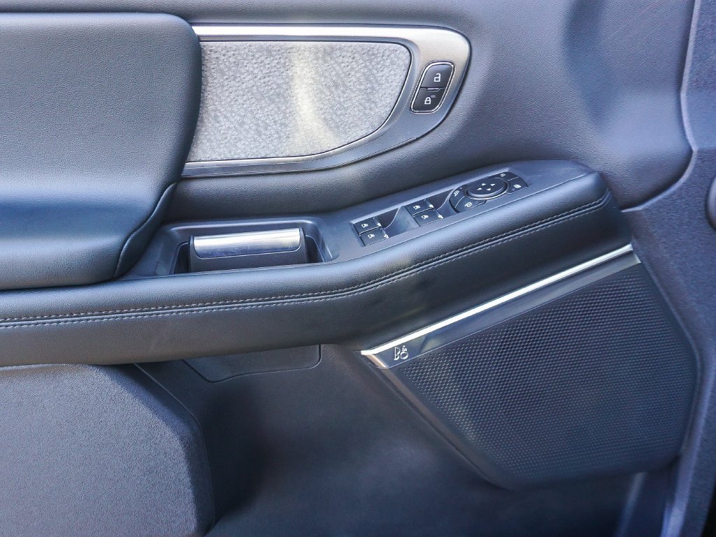 New 2026 Agate Black Metallic Ford Tremor image 18