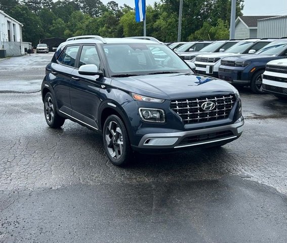 2026 Hyundai VENUE SEL w/Two-Tone Roof