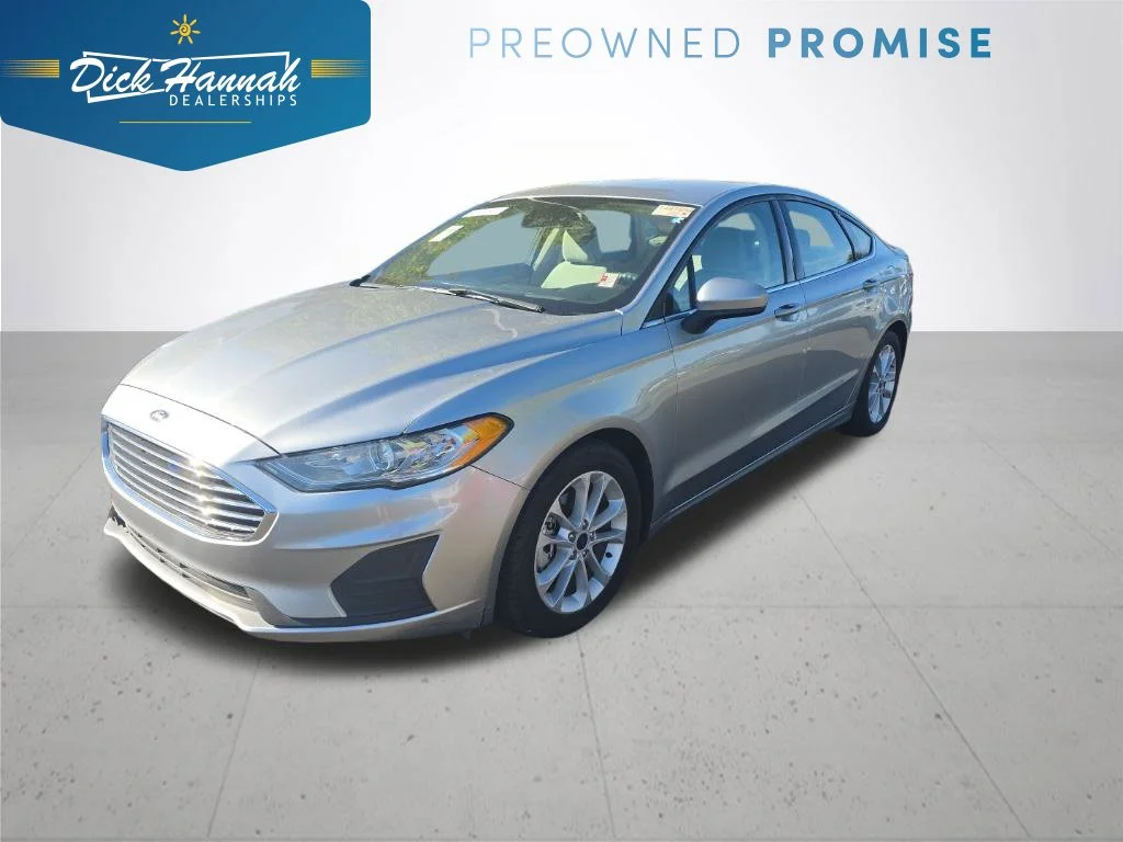 2020 Ford Fusion SE