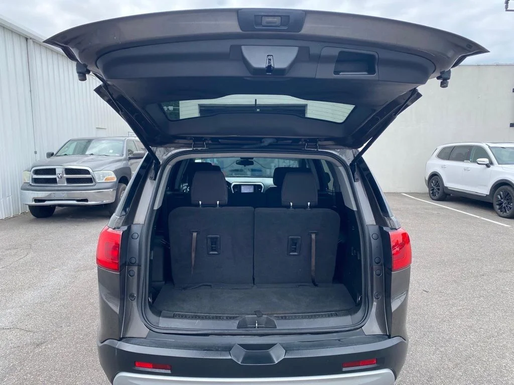 Used 2019 Gray GMC SLE-1 image 7