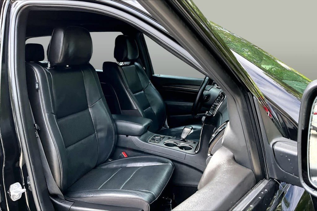 Used 2021 Black Jeep High Altitude image 9