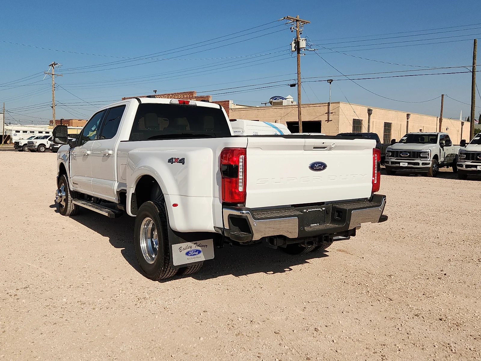 New 2026 Oxford White Ford Lariat image 5