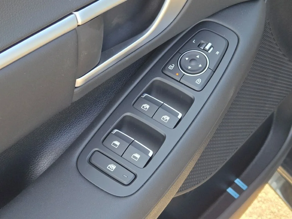 New 2026 Gray Hyundai SEL Sport image 18