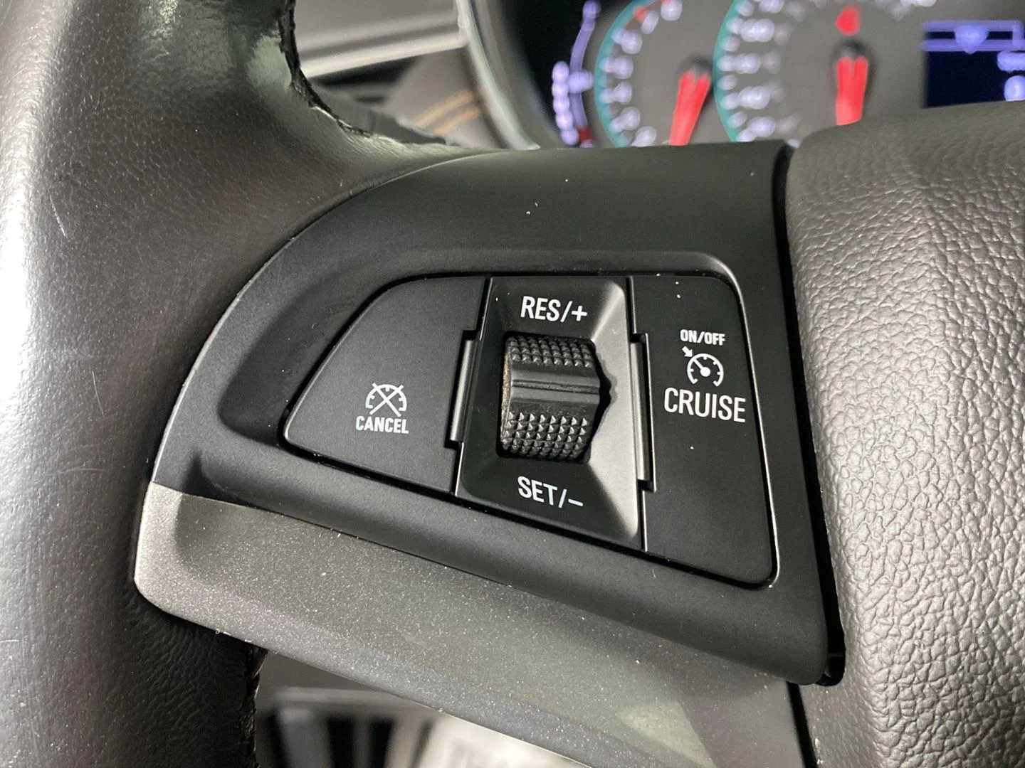 Used 2020 Mosaic Black Metallic Chevrolet LT image 25