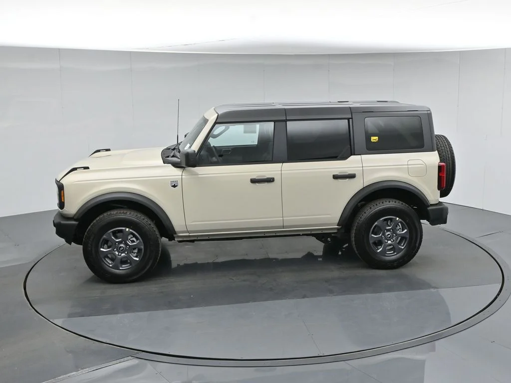 New 2026 Desert Sand Ford Big Bend image 38