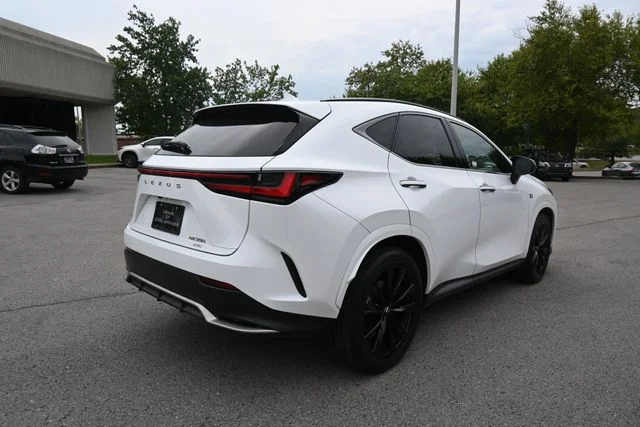 Certified Used 2024 ULTRA WHITE Lexus 350 F SPORT Handling image 3