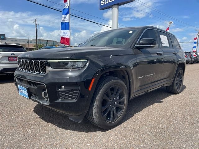 Used 2022 Black Jeep Overland image 3