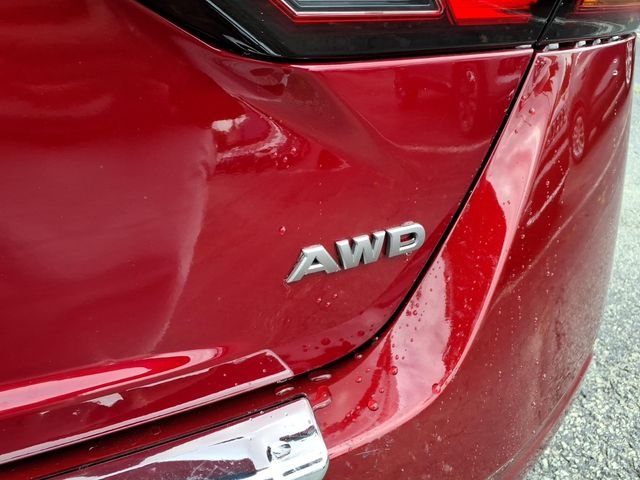 Used 2023 Red Nissan 2.5 SR image 16
