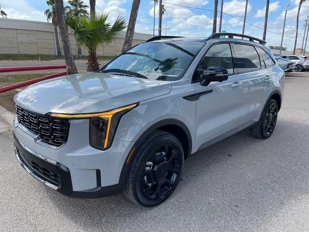 New 2026 Gray Kia X-Line SX image 3