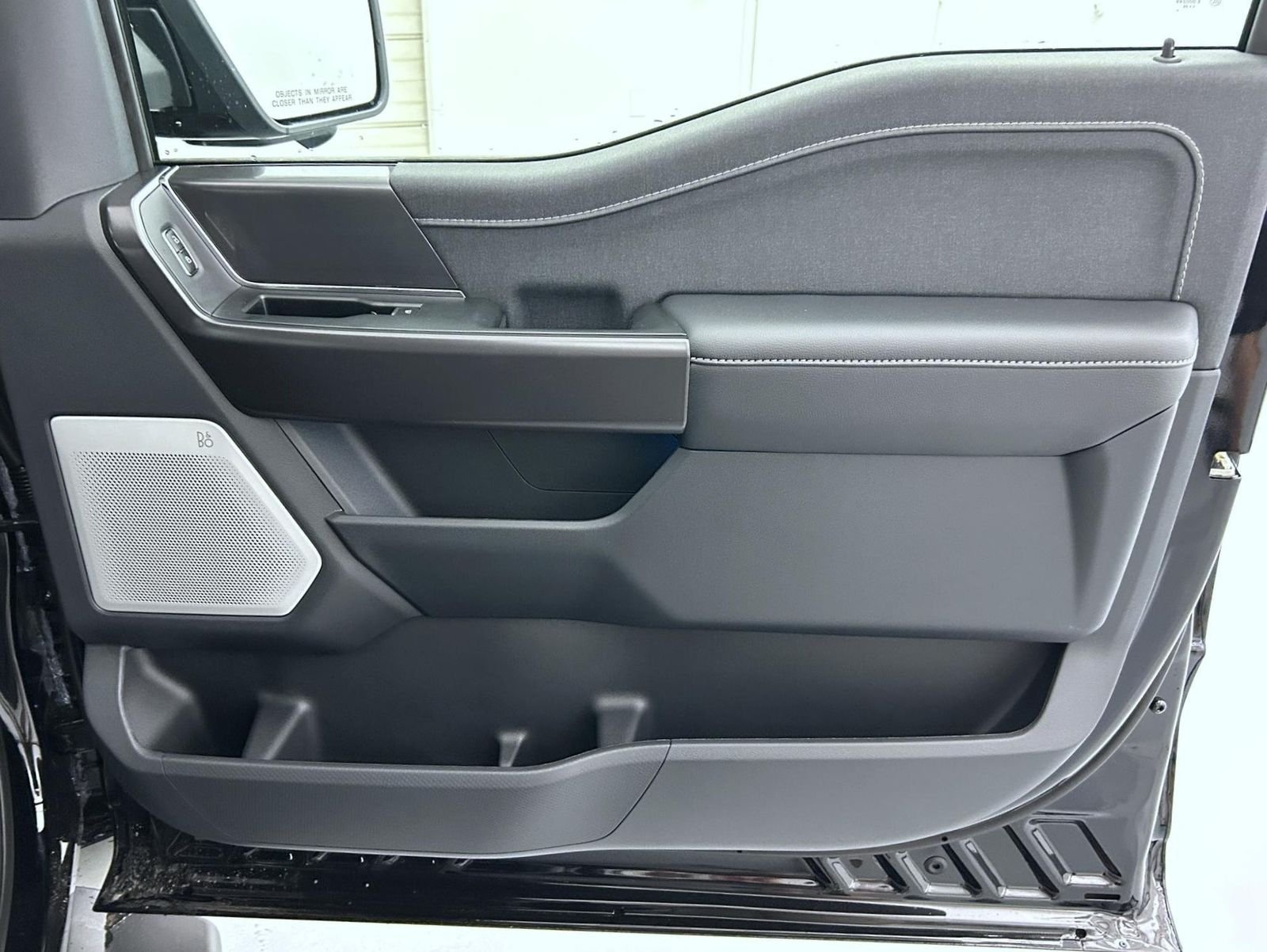 New 2026 Agate Black Metallic Ford Lariat image 16