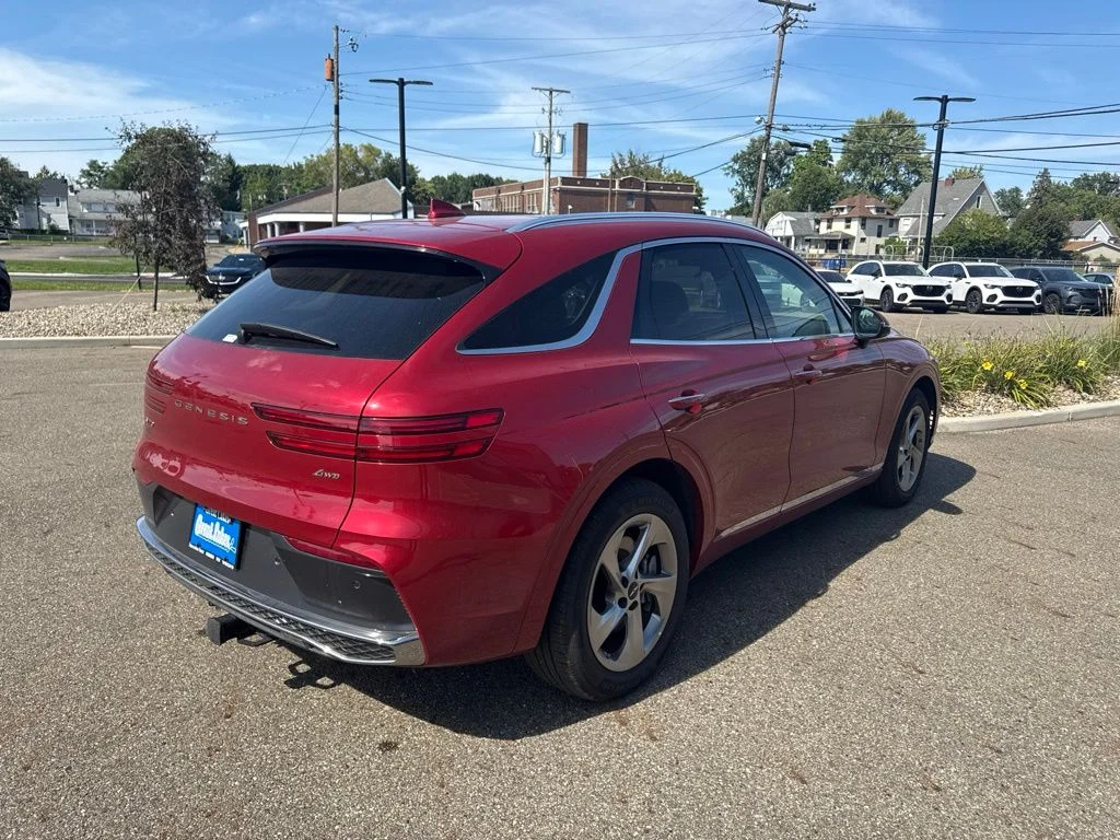 Used 2026 Red Genesis 2.5T Select image 6