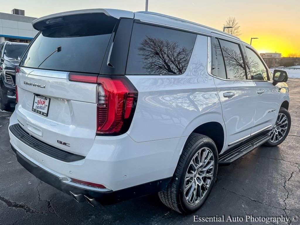 2025 GMC YUKON - Image 11