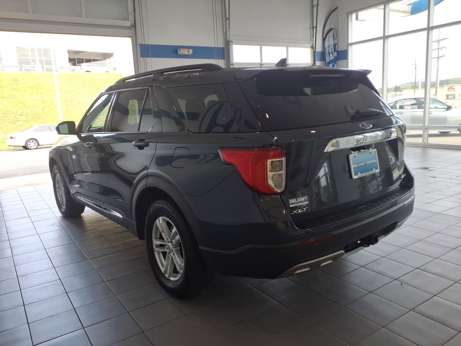 2022 Ford Explorer XLT - Photo 7