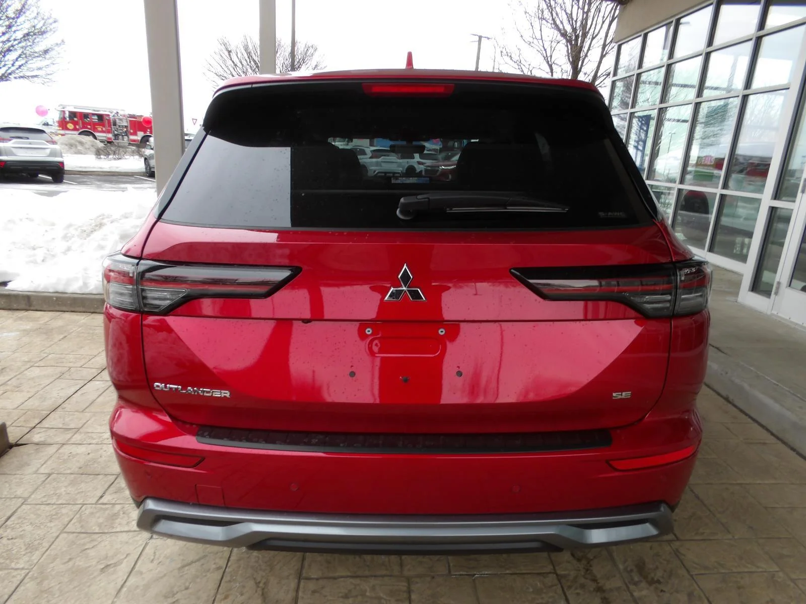 2026 Mitsubishi Outlander SE - Photo 6