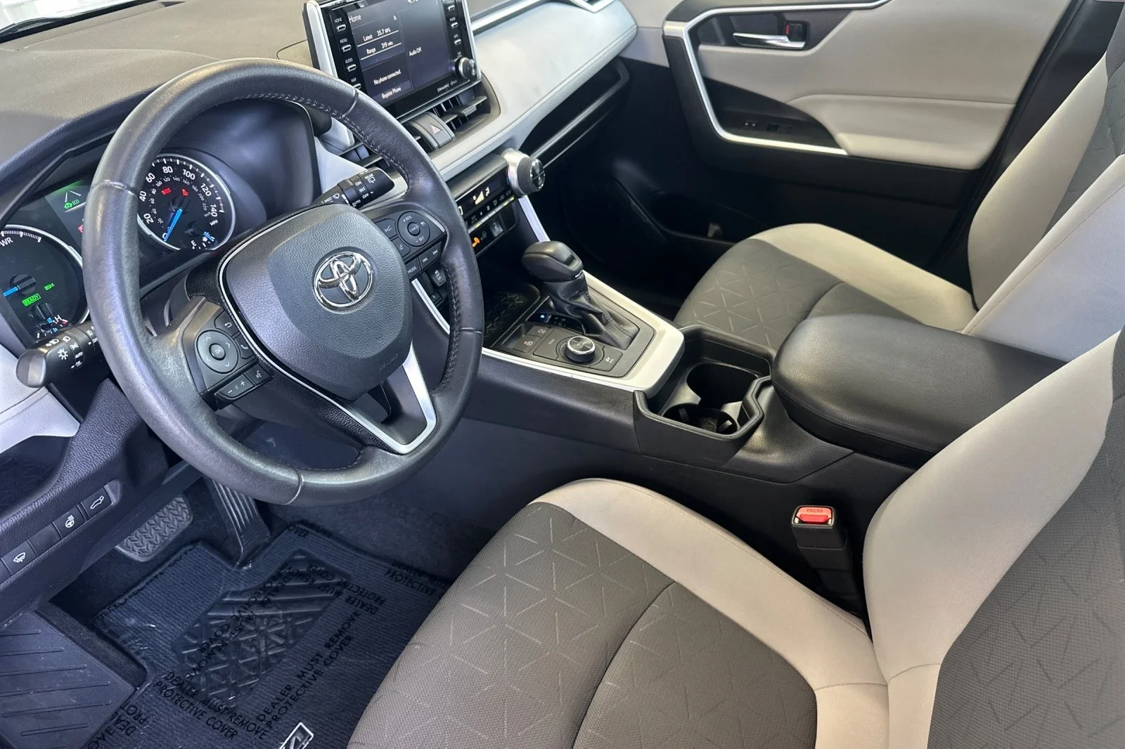 Certified Used 2021 Super White Toyota Hybrid XLE image 9