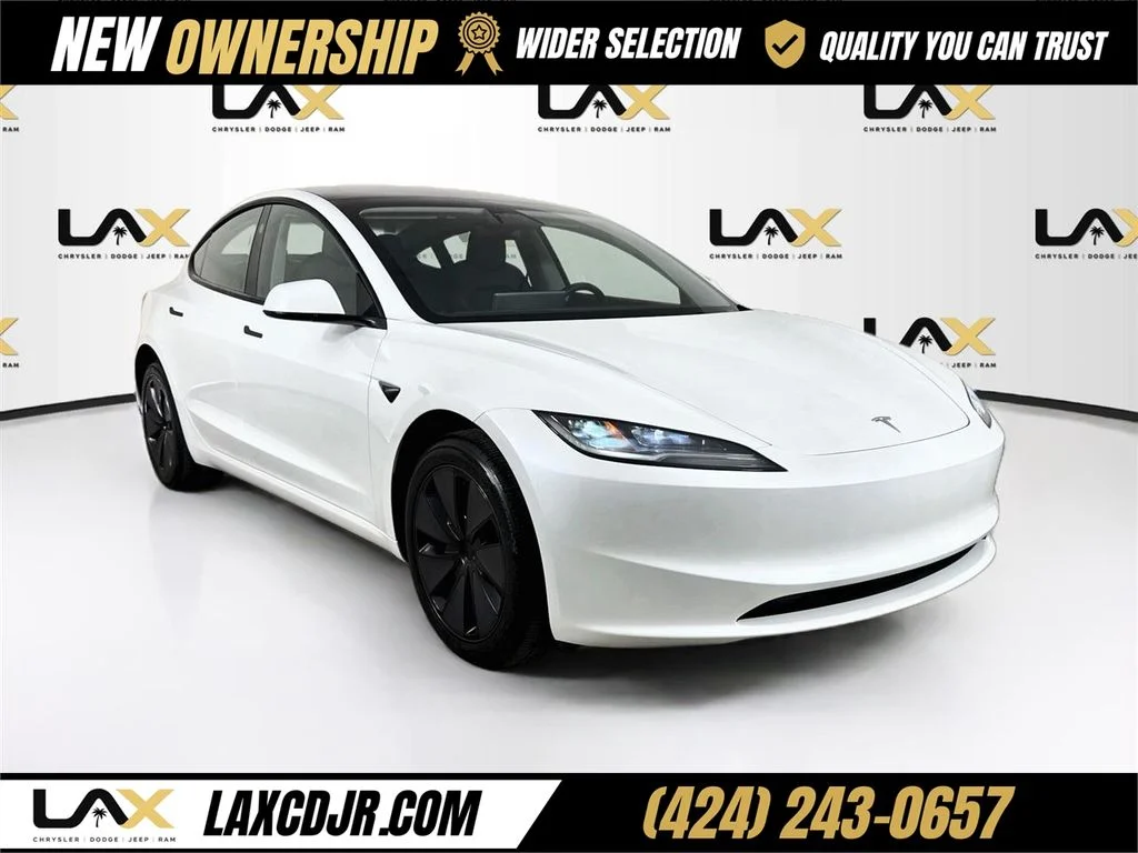 Used 2025 White Tesla Long Range image 1