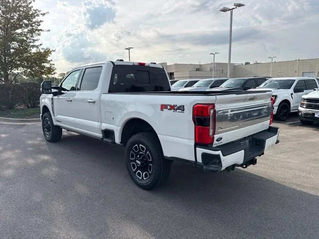 Used 2024 Star White Ford Platinum image 4