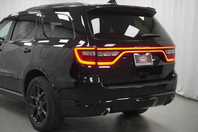 New 2026 Diamond Black Clear-Coat Exterior Paint Dodge GT PLUS image 12