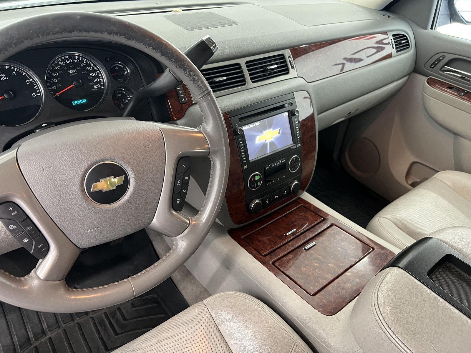 Used 2013 Silver Ice Metallic Chevrolet LTZ image 18