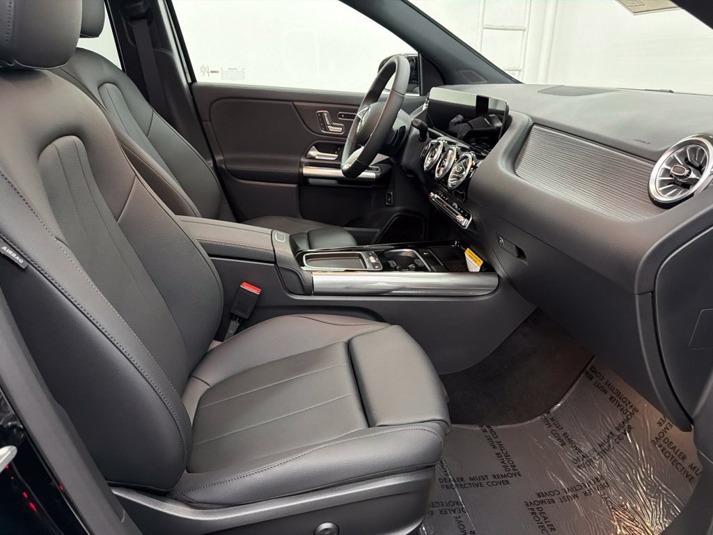 New 2026 Night Black Mercedes-Benz GLA 250 image 61