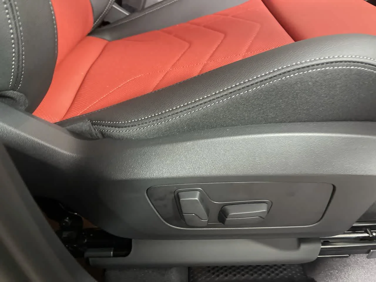 2023 BMW X1 28i - Photo 18