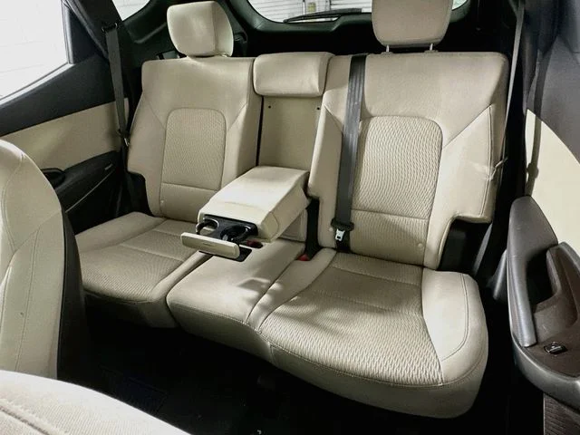Pre-Owned 2017 Hyundai Santa Fe Sport 2.4 Base