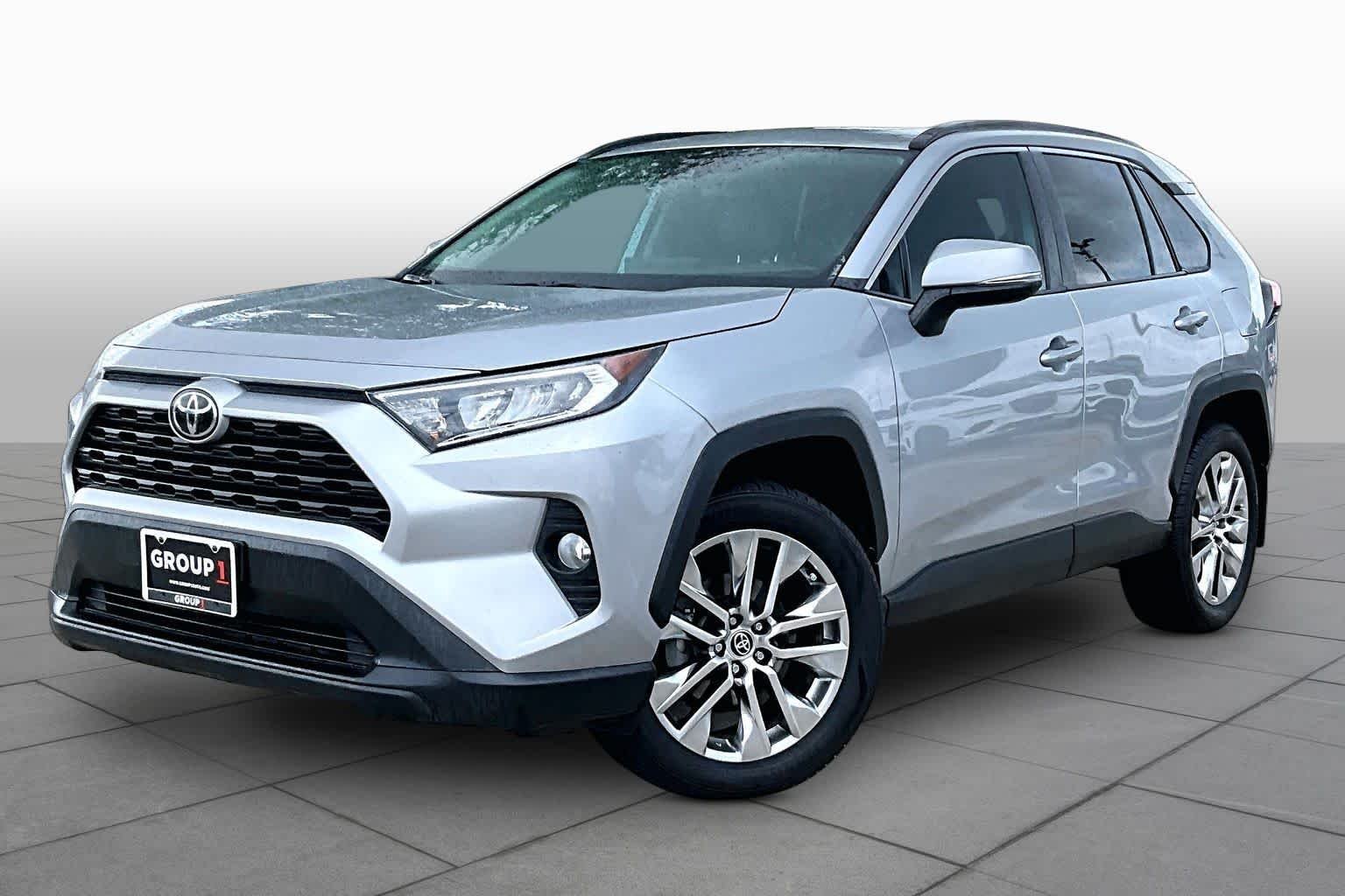 2021 Toyota RAV4 XLE Premium FWD's photo