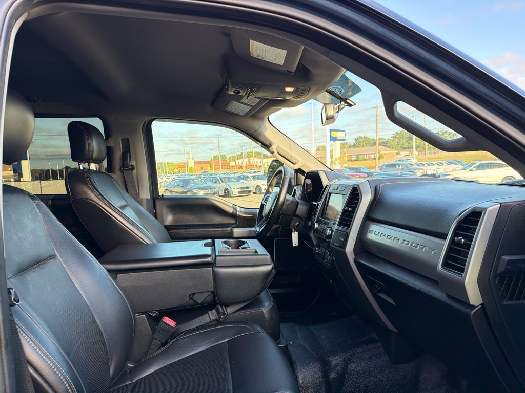 Used 2019 Blue Ford Lariat image 26