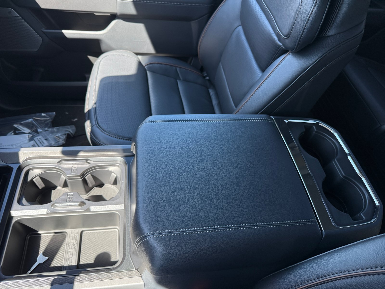 New 2026 Carbonized Gray Metallic Ford F-250® Lariat® image 14