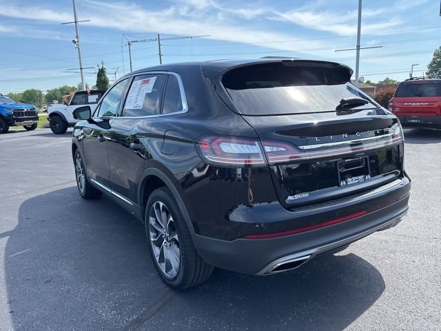 Used 2022 Infinite Black Clearcoat Metallic Lincoln Reserve image 10