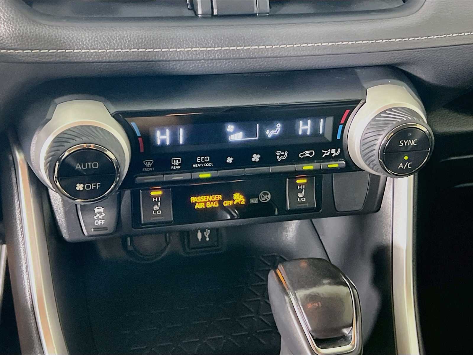 Used 2019 Ruby Flare Pearl Toyota XLE image 16