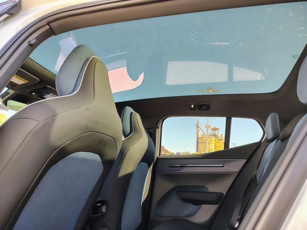 New 2026 Crystal White Volvo Plus image 18