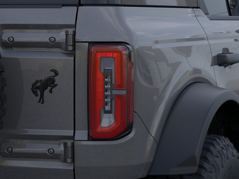 New 2025 Carbonized Gray Metallic Ford Badlands® image 23