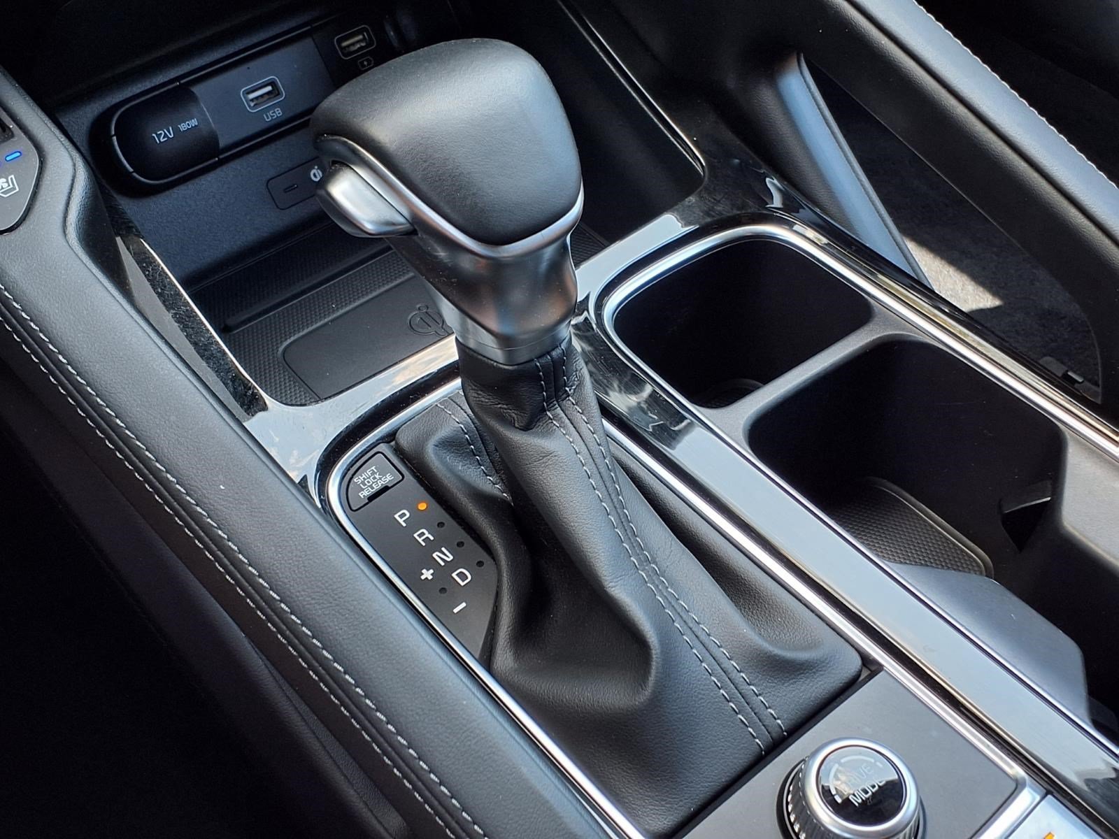 Used 2022 Gravity Grey Kia SX image 19