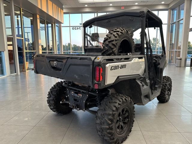 Used 2020  Can-Am Off Road image 5