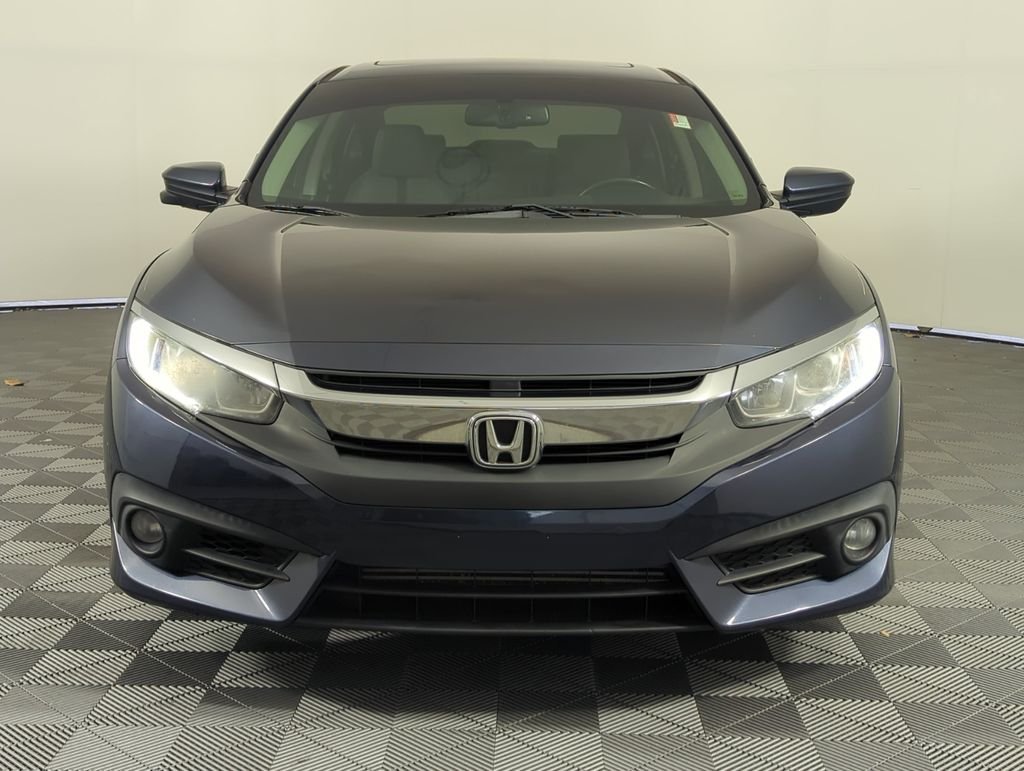 Used 2017  Honda EX-L image 10