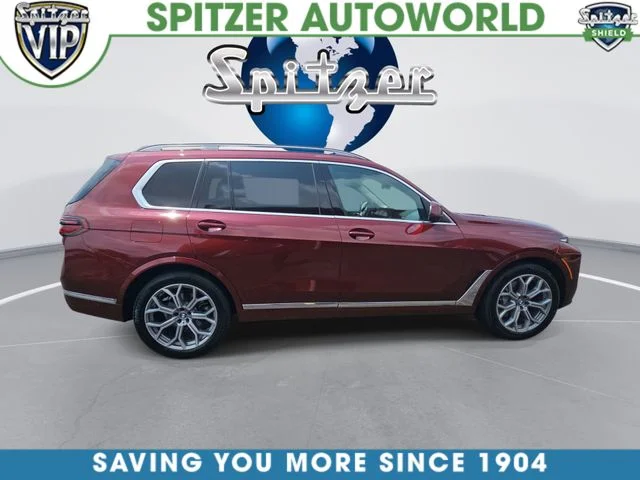 Used 2025 Red BMW xDrive40i image 1