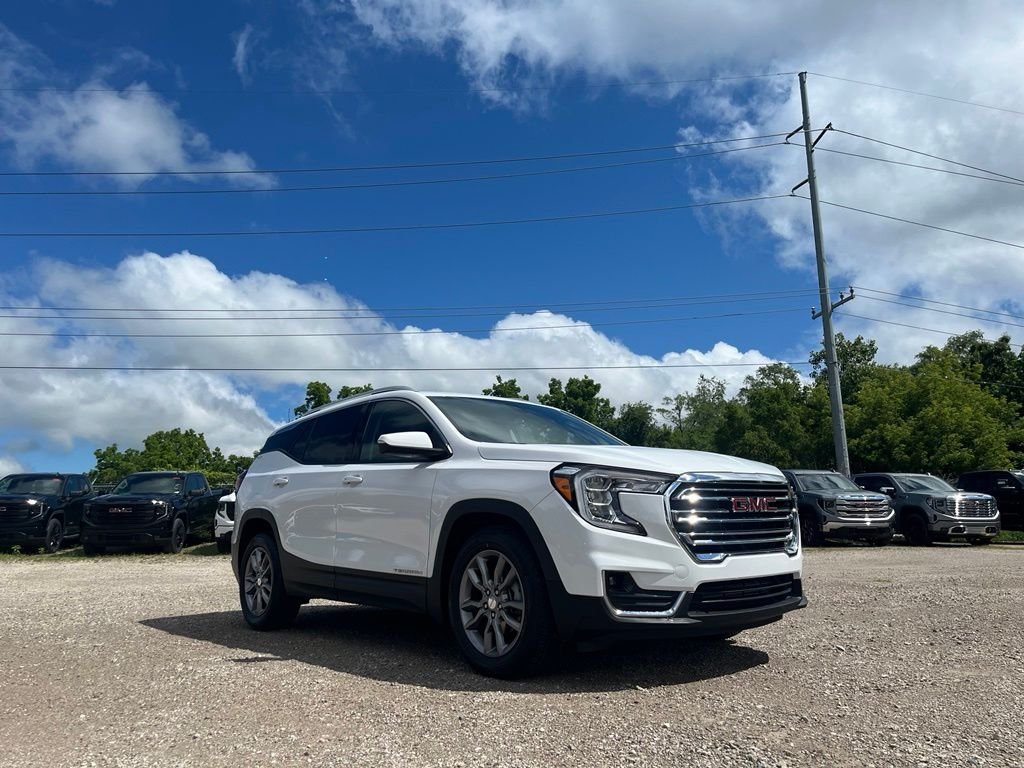 Used 2024 Summit White GMC SLT image 5