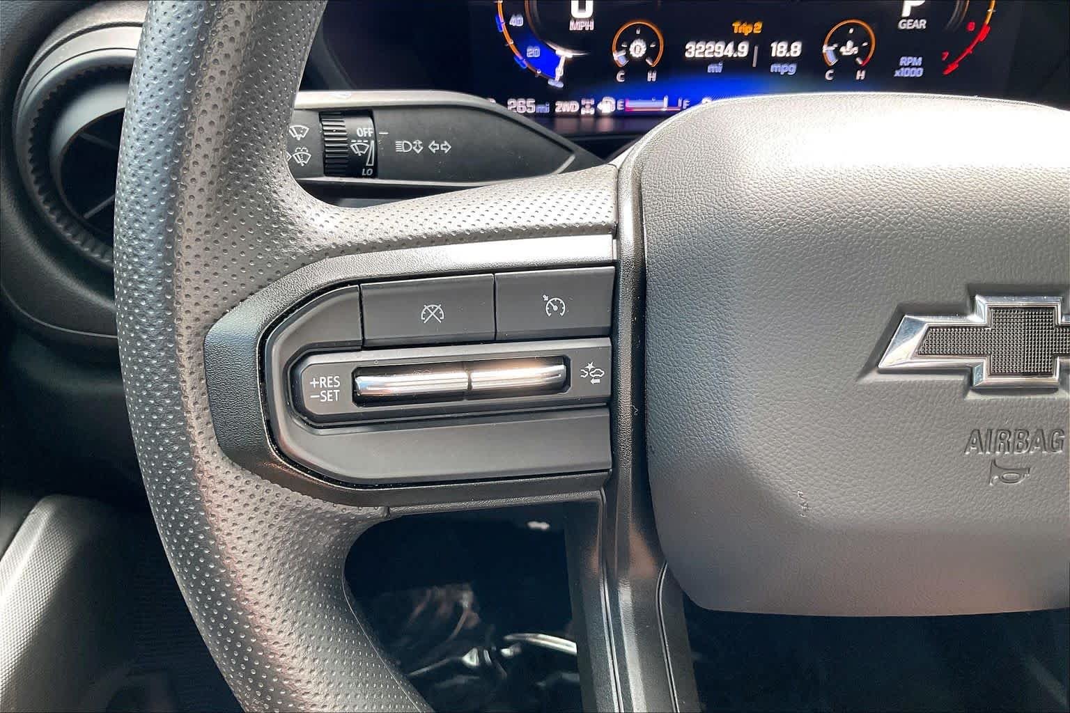 2024 Chevrolet Colorado Trail Boss - Photo 18