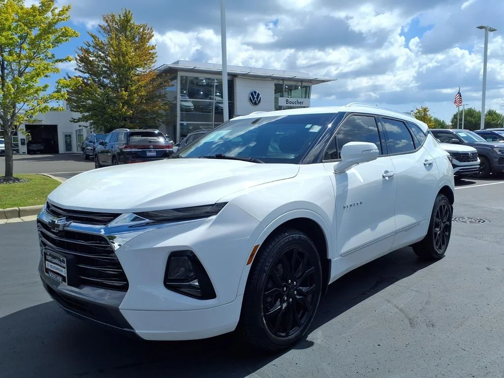 Used 2019 Summit White Chevrolet Premier image 5